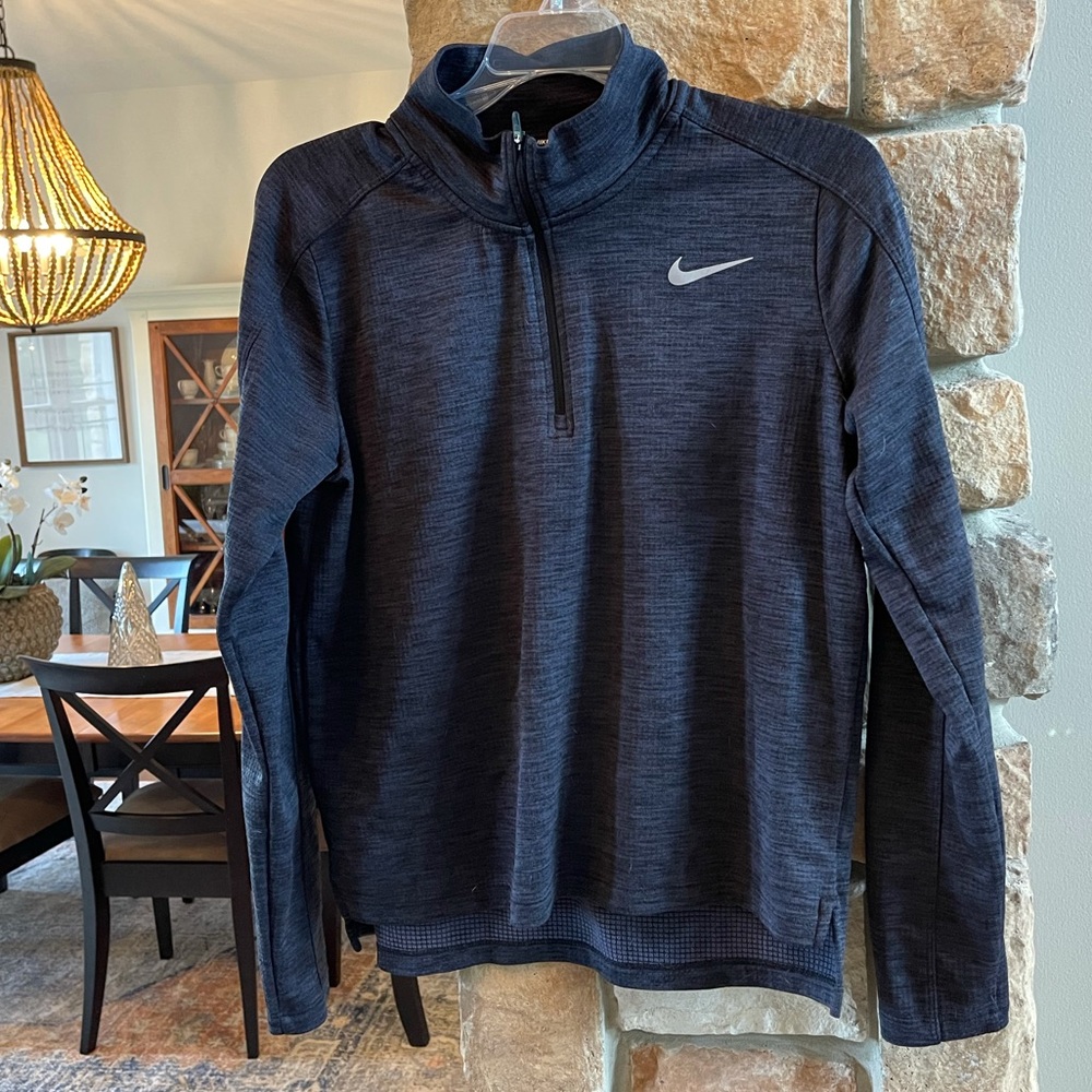 Women’s Nike half zip